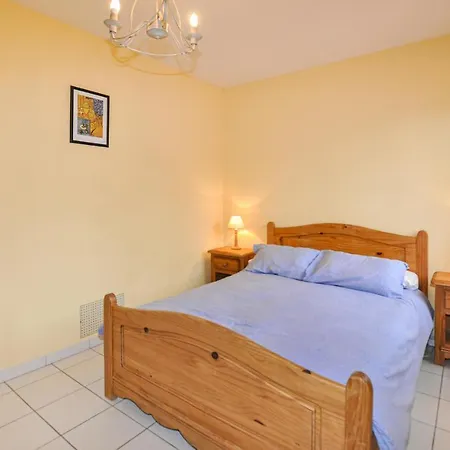 Holiday home Lovely In With Outdoor Swimming Pool *