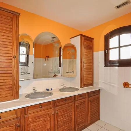 Lovely In * Prades (Pyrenees-Orientales)