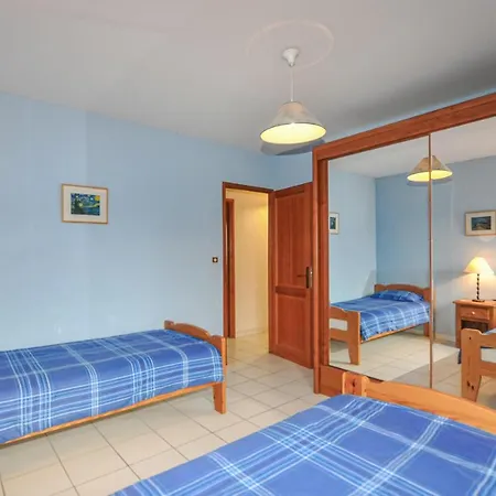 Holiday home Lovely In With Outdoor Swimming Pool